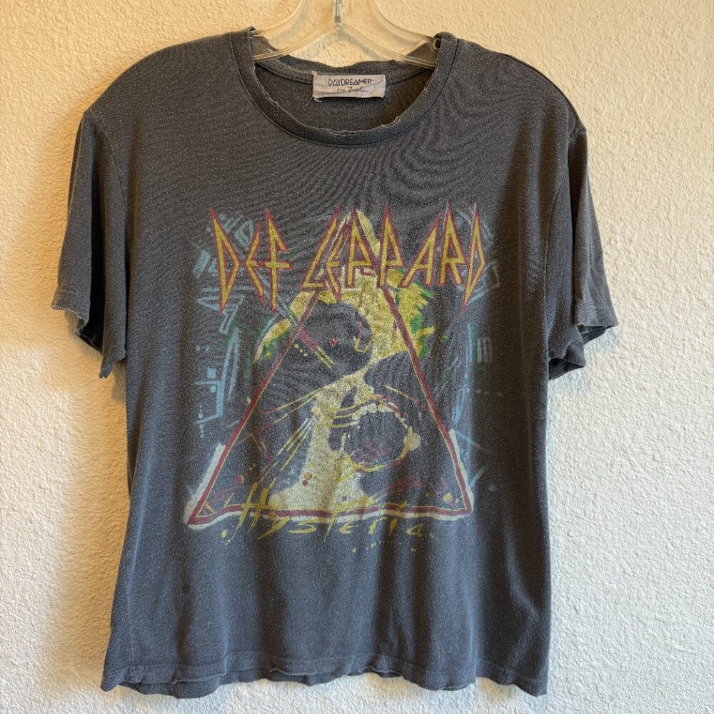 Daydreamer for FREE PEOPLE Def Leppard T-Shirt \\ XS // Concert Tour Tee